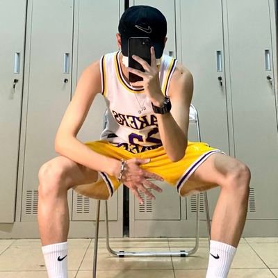 SMQN17G's profile picture. 🔞成人內容  | 视频小号 @SMQN17V  原 創  記 錄 分 享  每 週 更 新  雙 性   入会私   一 个 爱 记 录 的 传 媒 人 🎥  订 阅 https://t.co/2QsyJNkRUy  官 方 粉 丝 群 https://t.co/pwFCrk213U