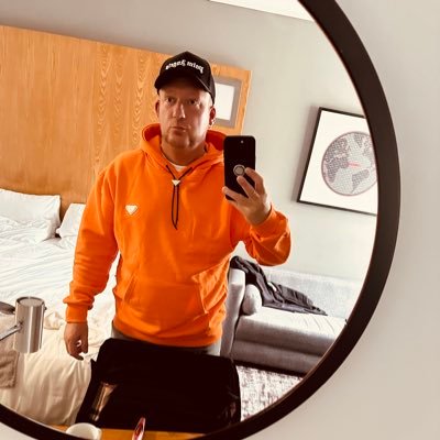 johnreid654495's profile picture. 