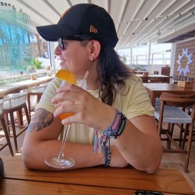 RcanoAna's profile picture. CDZ - MAD 🏝️ 🌈