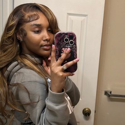 _1amorr's profile picture. 