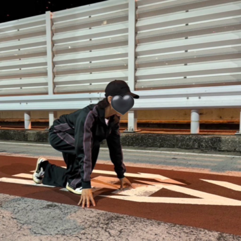 FqZ_i's profile picture. ✈︎社畜✈︎→ニート→LABUBU屋?? /ENTP-T/Lutecia R.S.→Megane R.S. trophy & WIND collection /97line / 最近iPhoneでカメ活 車好きウェルカム！/中古車相談可