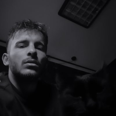 dogukanabay's profile picture. 