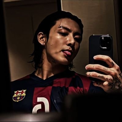 Dong_hott's profile picture. ﷽ 一 𝟸𝟶𝟶𝟹