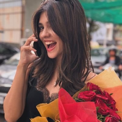 MukhtalifAnu's profile picture. Be kind & nice 🌷