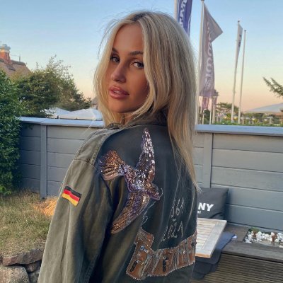 T479988's profile picture. A lie can travel halfway around the world while the truth is putting on its shoes.