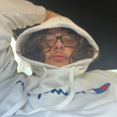 kskfoos's profile picture. it's our ball ain't it #dawgpound https://t.co/WCqHNR5byB