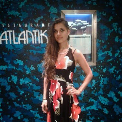 Shm00m0's profile picture. 