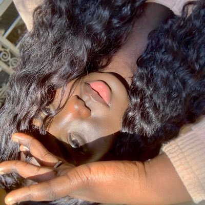 missDioorm's profile picture. Nursing n Sociology Student 🎓 Music lover 🎧 Talibé Cheikh🙏🏿Une Otaku🖤