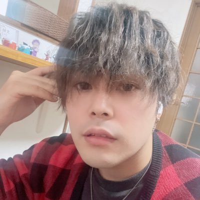 justicez526's profile picture. 北条隆博（JOE）さんがマスターの#特撮BAR  【🍀JDJ～気分上々～🍀】のスタッフであり広報担当。︎︎︎︎︎︎※現在はこのアカウントが公式アカウントだと思ってください。特撮/アニソン大好きでフリーでMCしたりしてます。 お店の問い合わせはDMにて受付けております。✉️