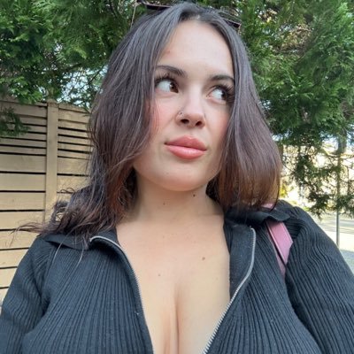 qudri99082's profile picture. 