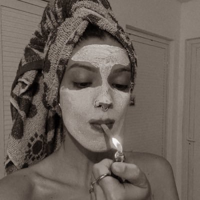 oikarinaaa's profile picture. fazendo piadas das minhas próprias desgraças