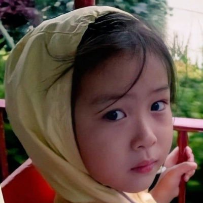 strawbellyjisuu's profile picture. stan + yap journaling ⭐️