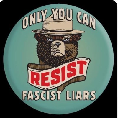 chantell22's profile picture. Flight Attendant...views are my own 😊 Have a blessed day! ☮️🐝