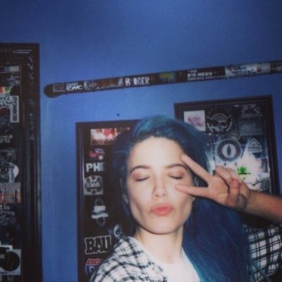 sheermangs's profile picture. 27 yo // @Kovaac_ // daughter of Apollo // witnessed wherever you are live. // Taurus // she • her // be fucking kind // 5sosff 🤍