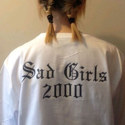 schizodivian's profile picture. @ferraltic me 🚬