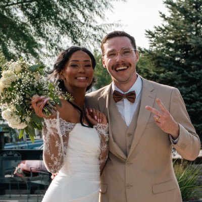 KramerTalks's profile picture. A boy from St. Joe making a name for himself | Kid Cudi Lyrics | RIP AB |🎮@ArrowheadPride | 🤳📱@TheFan965 |🎙️@ClubFoolish |🎙️@FountaincityPro