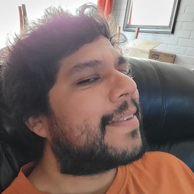 Moyascky's profile picture. LV. 34
No me haré problemas por los demás.
No peleo.
Sarcasmo.
Escribo cuentos cortos todos los domingos en Instagram.