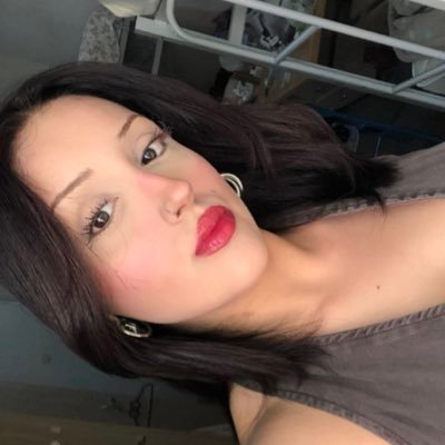 misszehraa1's profile picture. 