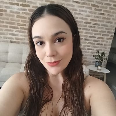 NatiCanesoJ's profile picture. Apoyo al gobierno actual. Cuenta alterna: @NatiCaneso ✌️