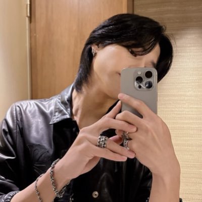 filhadosmatz's profile picture. who r u? it's just me, myself, and I — multifandom