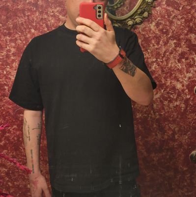 cherryzigzags's profile picture. 