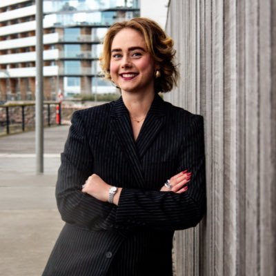 JulieFisker's profile picture. Journalist på Frihedsbrevet. 📩Tips og andet godt: julie@frihedsbrevet.dk eller krypteret på juliefisker@proton.me