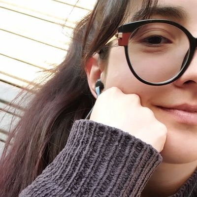 anafpellegrini's profile picture. ❤💜💙