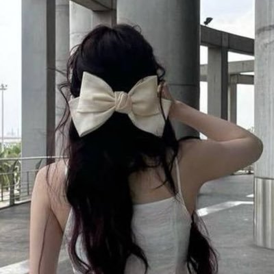 Bladeofkibouuu's profile picture. satu dua tiga