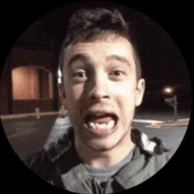 b0ywitagun's profile picture. got s worded. fka ifuseekklaus. saw Addison 10/3.