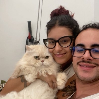 vicentferreiraa's profile picture. meme ruim e comentários foda