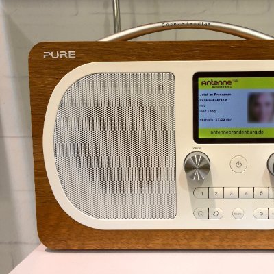 fly_pidor228's profile picture. Twitter/X music bot for Spaces