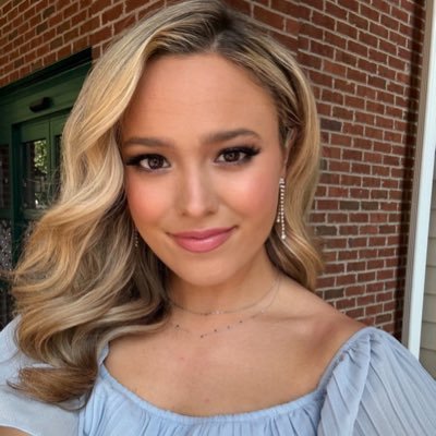 hannahhfrancis's profile picture. 