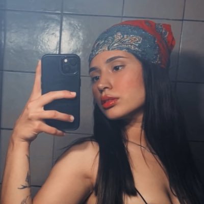 abbiherrera_'s profile picture. 𝐚𝐥𝐥 𝐰𝐞 𝐡𝐚𝐯𝐞 𝐢𝐬 𝐧𝐨𝐰.