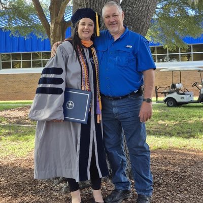 Dianaforeman46's profile picture. I'm here to raise awareness about online scams and stop online scams. If you’ve been scammed or see a fake account,message me let fight back together 🇺🇸