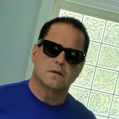 ChadVidrine's profile picture. Semi Centurion looking for a place in the creative world