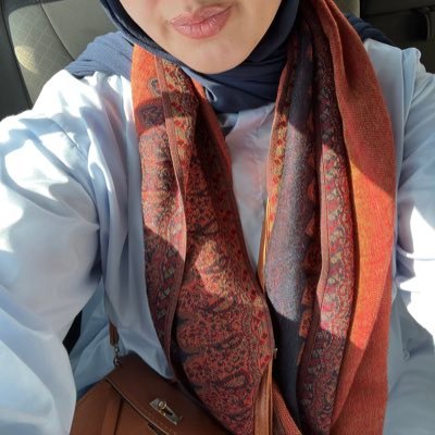 bayan_sayaheen's profile picture. إنَّ الأماني وَإن جاءَت على مَهلٍ  تَكـونُ أعْظــم شأنًا حِينما تَصـلُ!