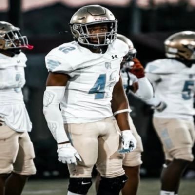 Jovan_J34's profile picture. C'O 2026 | DB/Nickelback | 6'1, 185lbs | 6’6 wingspan | 4.55 40yd | 3.2 GPA | (661-802-1890) | Quartz Hill High School | 340 bench, 430 squat, 565 deadlift.