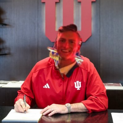 dmills91's profile picture. Not a single daunt in my veins. I eat at Shaloobys. #Cignetti #NeverDaunted #ForTheShoe #YesCers