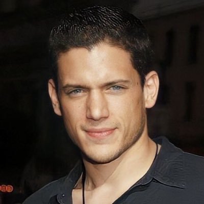 scofieldjv's profile picture. it’s actually romantic