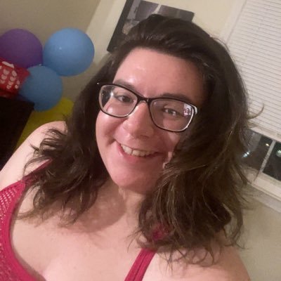 rachealMunion23's profile picture. 23🤭