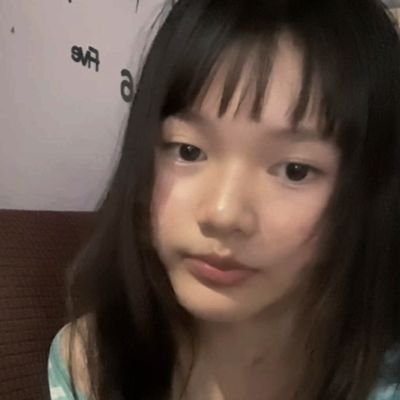 phatcharaphon_i's profile picture. 