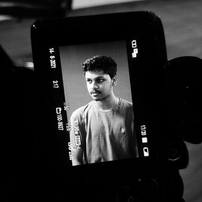 codevesh's profile picture. Don't know who I am ? I am a
Cs student | Studying at @100xSchool | Learning Web dev, Web 3 ,DSA and more... | Love entrepreneurship too.... in tech.