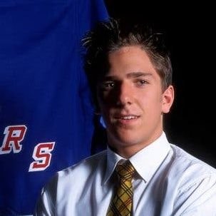 zachcrosscheck's profile picture. #NYR #REPBX #NYGiants #NewYorkForever 
sommelier of metal music