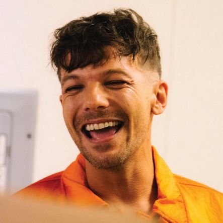 Pauline_A_'s profile picture. As someone who tried really hard to be someone I couldn't.