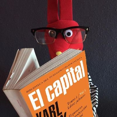 namjooneando's profile picture. sigh.