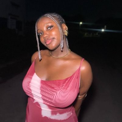 Blezystickz's profile picture. Cruise, bants and humor ✌️|| 
Feel free to follow me and I follow back instantly 🥰✌️