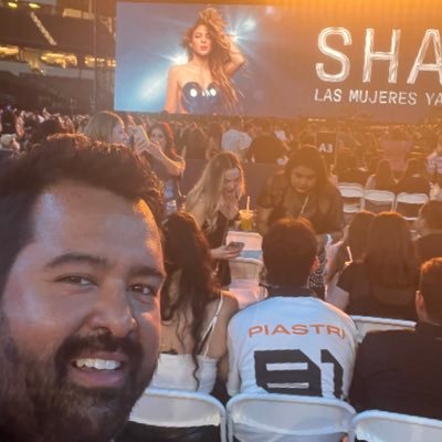 rvasquez0's profile picture. Atty. Favorite sport is REAL football. Hockey is a far but close 2nd. Pigskin football makes little use of feet?

I live in the 303. Don’t talk about béisbol