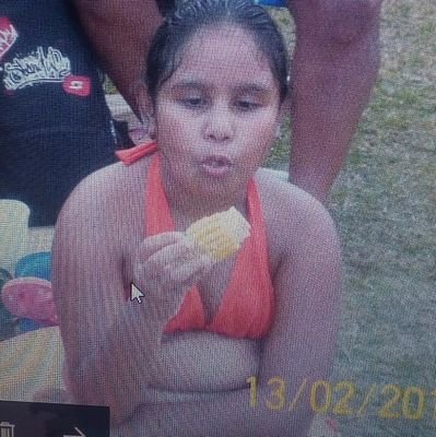 nnbndr0's profile picture. desde que fui alfabetizada nunca mais parei de ler involuntariamente e não aceito isso