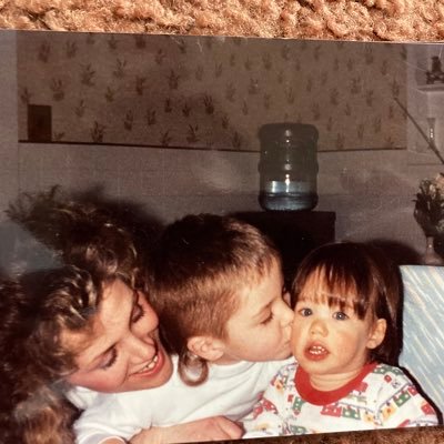 HoldenDown4u's profile picture. Your biggest mistake is thinking I give a shit about anything but the TRUTH. 🖕Radical ANYONE. #BothSidesAreBatshitInsane #MAGAisAPedoCultIMO 😘 🖕🖕🖕