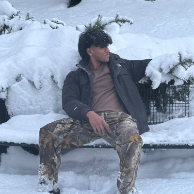 VineshN29's profile picture. Software eng @westernu